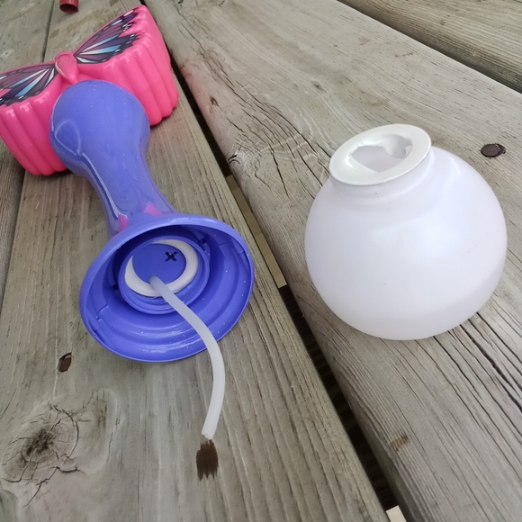 Kids Water Strike Storm Drencher Water Blaster + 2 Bubble Blowers Summer Toys - Picture 6 of 16